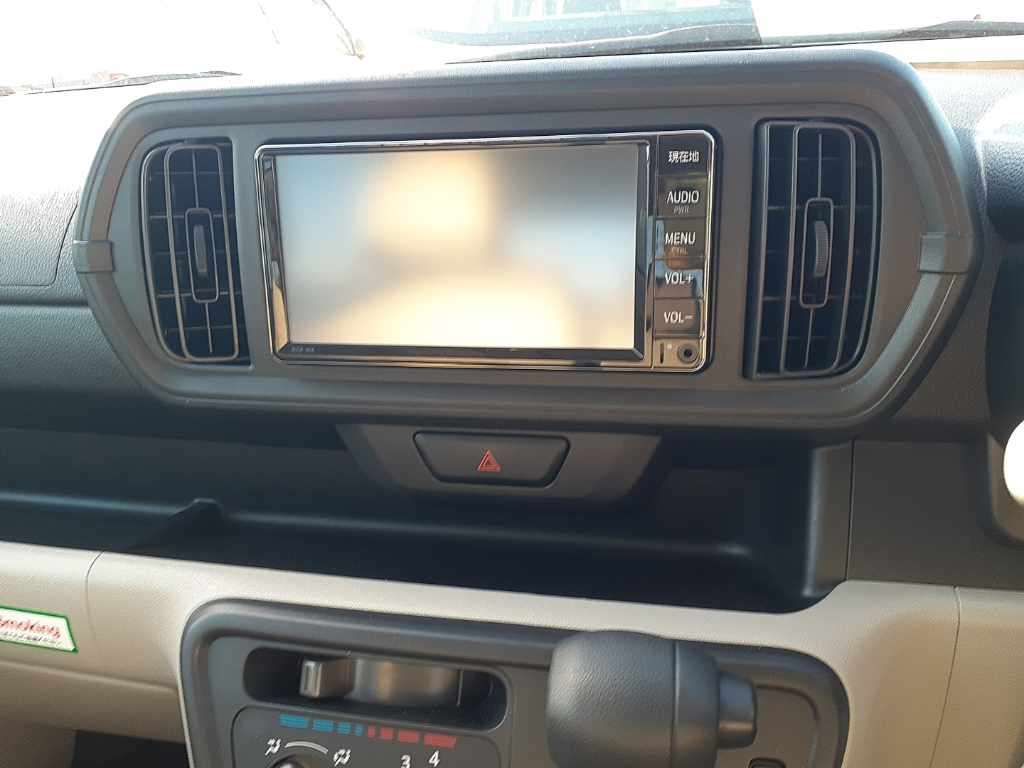 2023 Toyota Passo X auction photo 12