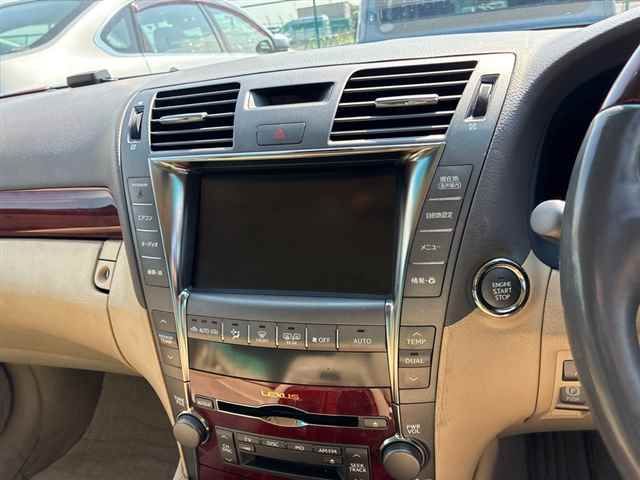 2007 Lexus LS LS460I package auction photo 6