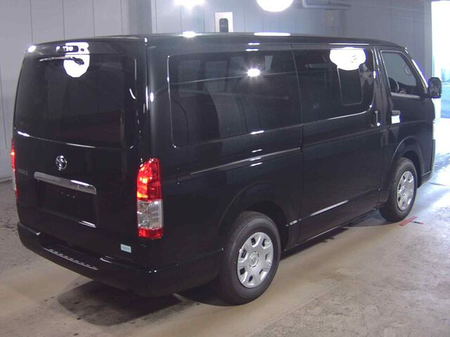 2026 Toyota Hiace Long DX GL Package auction photo 5