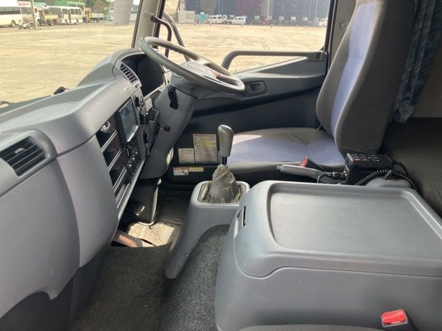 2016 Mitsubishi Fuso Fighter Aluminum Wing auction photo 5