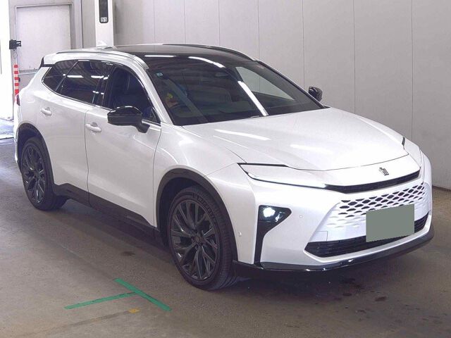 2025 Toyota Crown Estate Estate Z (HEV) 4WD Japan auction vehicle