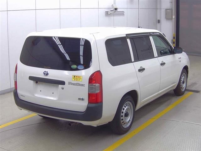 2020 Toyota Probox Hybrid DX Comfort auction photo 4