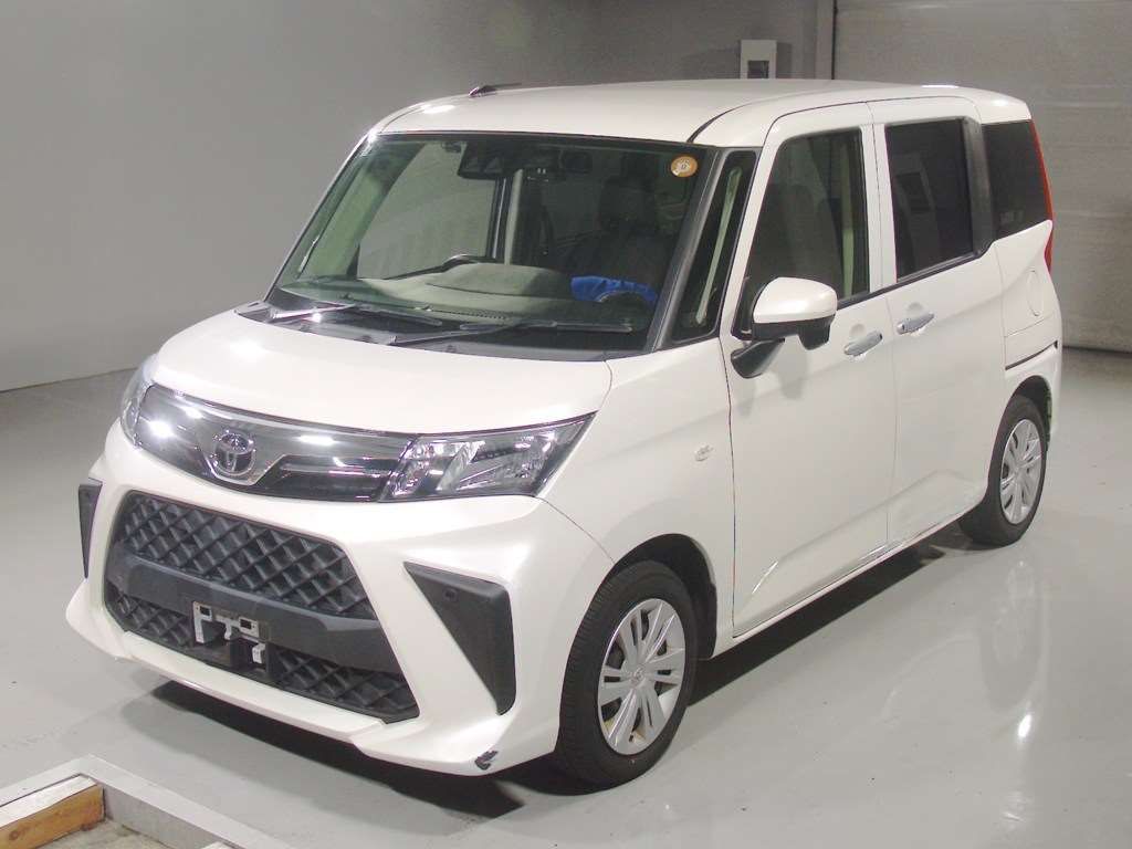 2021 Toyota Roomy X Japan auction vehicle