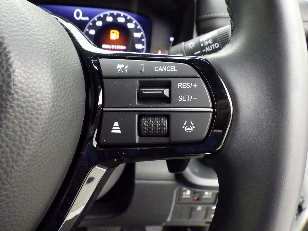 2023 Honda Stepwgn 4WD 7 people auction photo 9