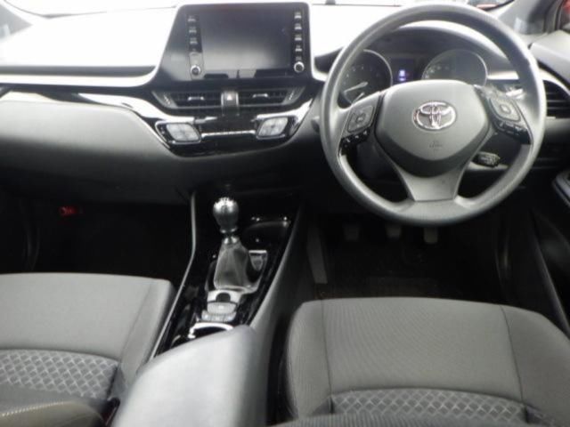 2020 Toyota C-HR S-T auction photo 3