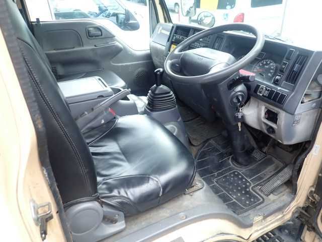 2012 Isuzu Elf 1.5t Panel Van with Refrigeration Unit auction photo 3