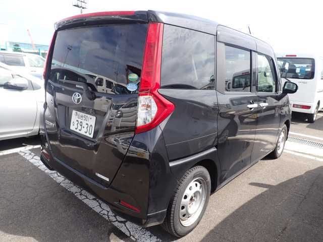 2020 Toyota Roomy G auction photo 2