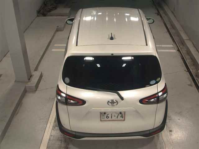 2016 Toyota Sienta G auction photo 7