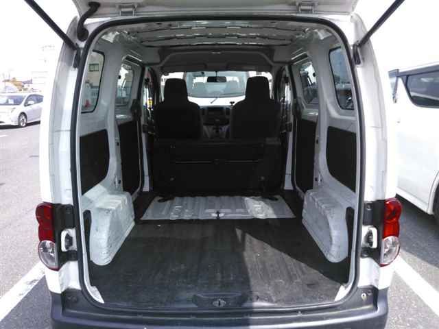 2015 Nissan NV200 Vanette DX auction photo 9