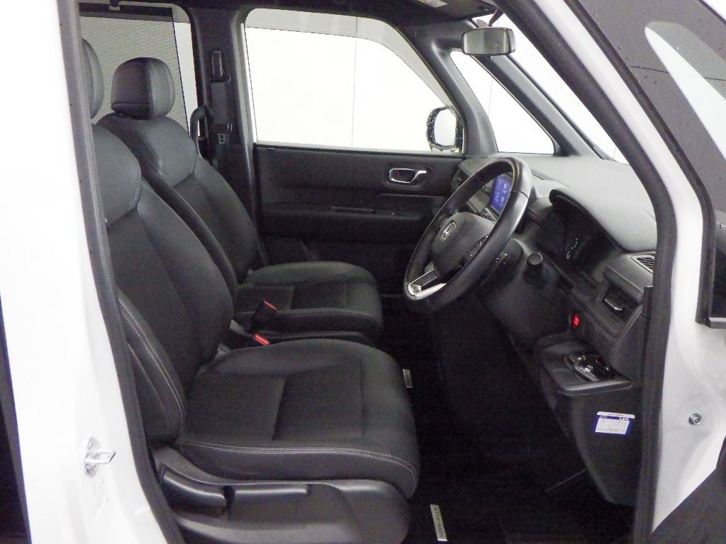 2023 Honda Stepwgn 7人 auction photo 6