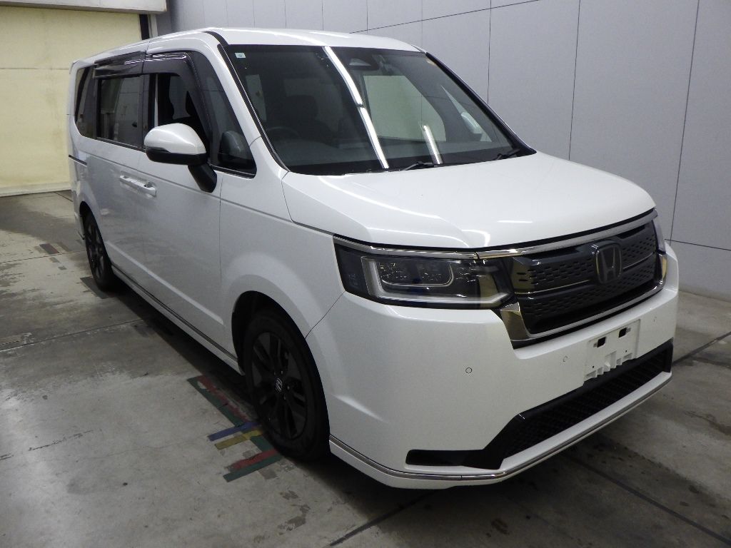 2023 Honda Stepwgn 7 Japan auction vehicle