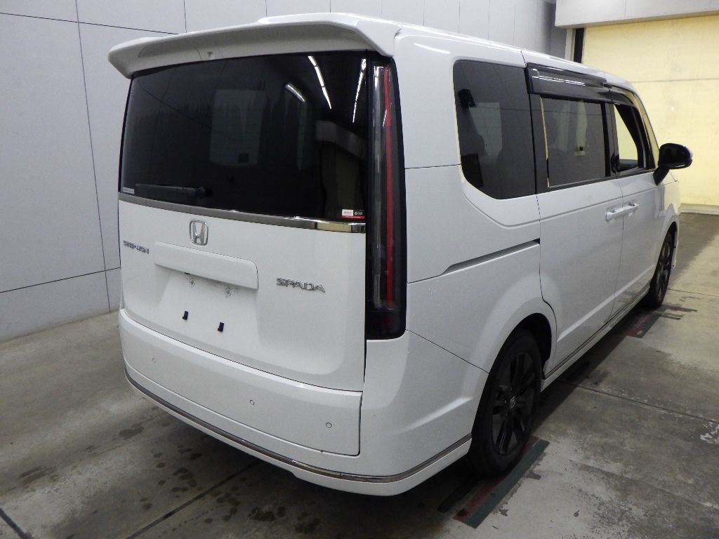2023 Honda Stepwgn 7人 auction photo 2