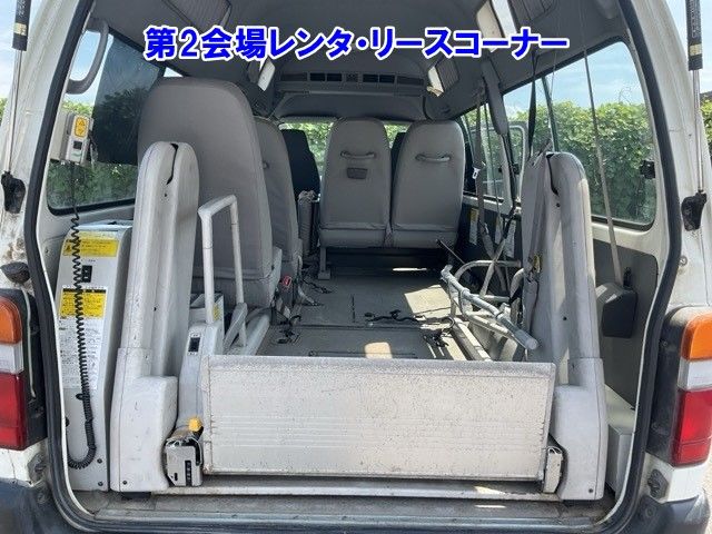 2004 Toyota Hiace 4WD クルマイスイドウシャ auction photo 7