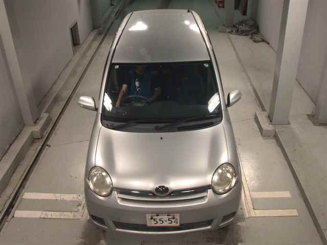 2009 Toyota Sienta X LTD auction photo 6