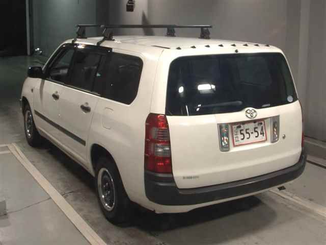 2014 Toyota Succeed 4WD UL Xパッケージ auction photo 2
