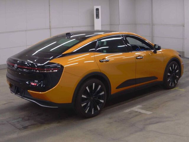 2022 Toyota Crown Crossover RSアドバンスド 4WD auction photo 5
