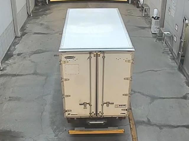 2017 Toyota Dyna Van auction photo 3