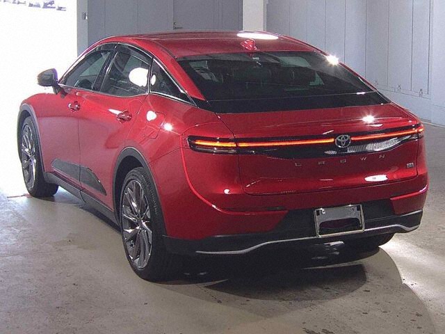 2023 Toyota Crown Crossover GアドバンストレザP 4WD auction photo 2