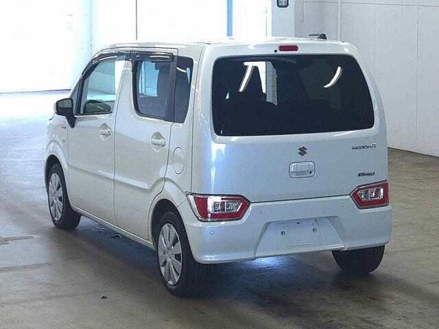 2021 Suzuki Wagon R ハイブリッドFX auction photo 2