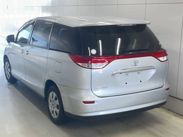 2014 Toyota Estima X auction photo 3