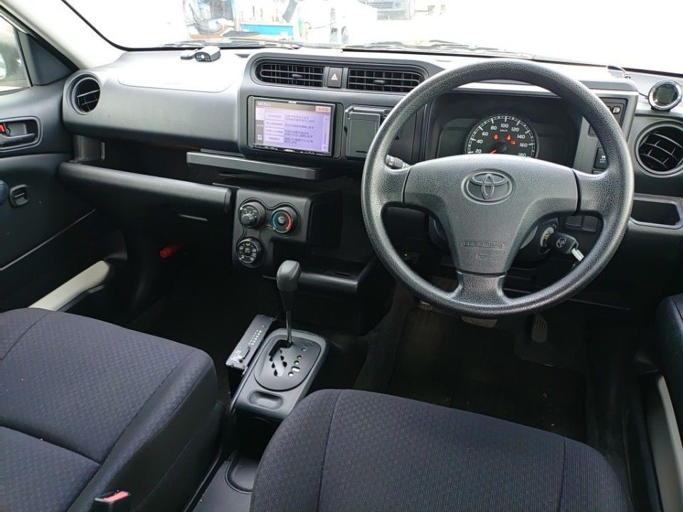 2017 Toyota Probox auction photo 3