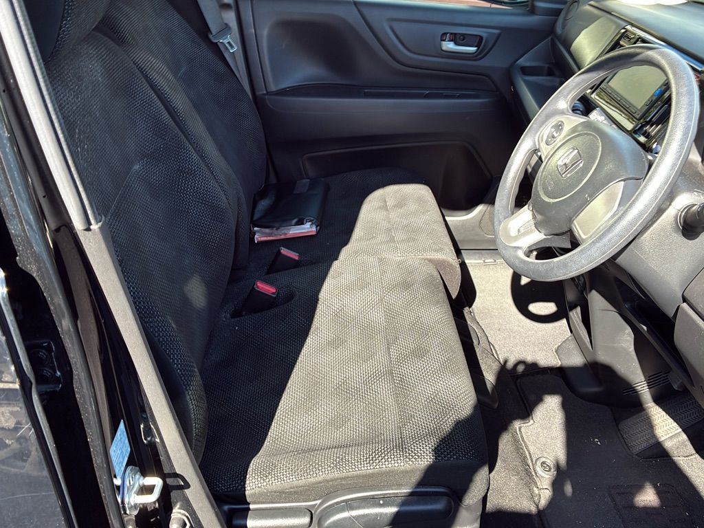 2017 Honda N-WGN G L Package auction photo 6
