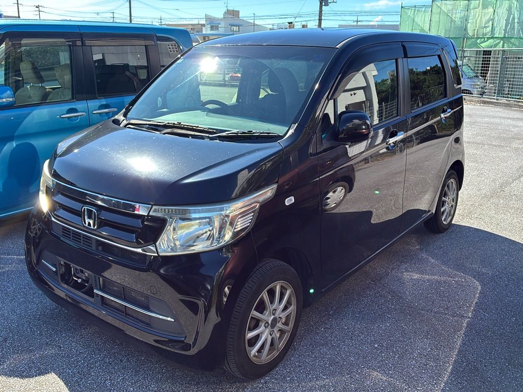 2017 Honda N-WGN G L Package auction photo 4