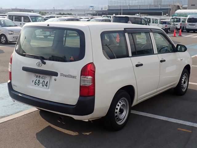 2021 Toyota Probox 4WD DXコンフォート auction photo 2