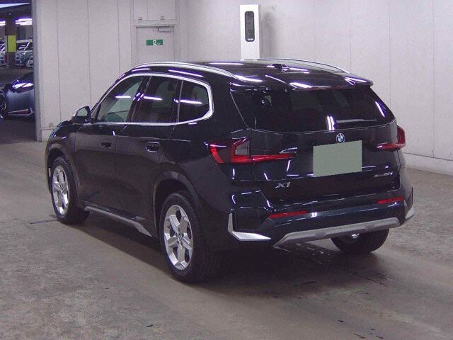 2024 BMW X1 XDRIV20D X-Line 4WD auction photo 2