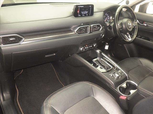 2017 Mazda CX-5 4WD XD L Package auction photo 4