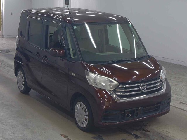 2017 Nissan Dayz Roox S Japan auction vehicle