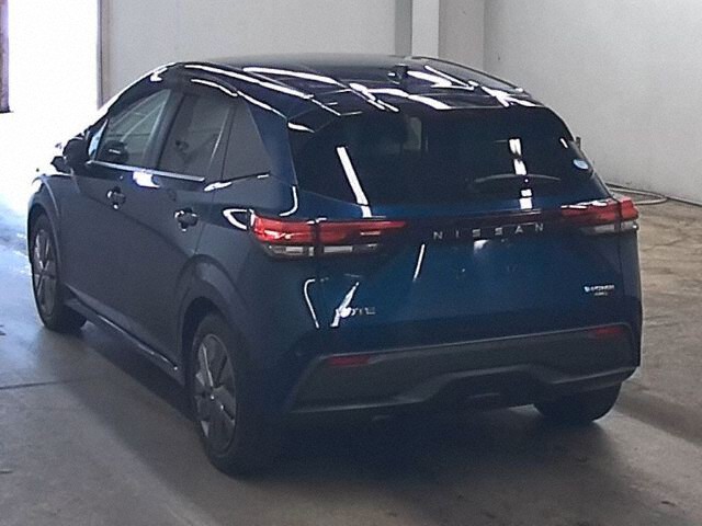 2021 Nissan Note X FOUR 4WD auction photo 2
