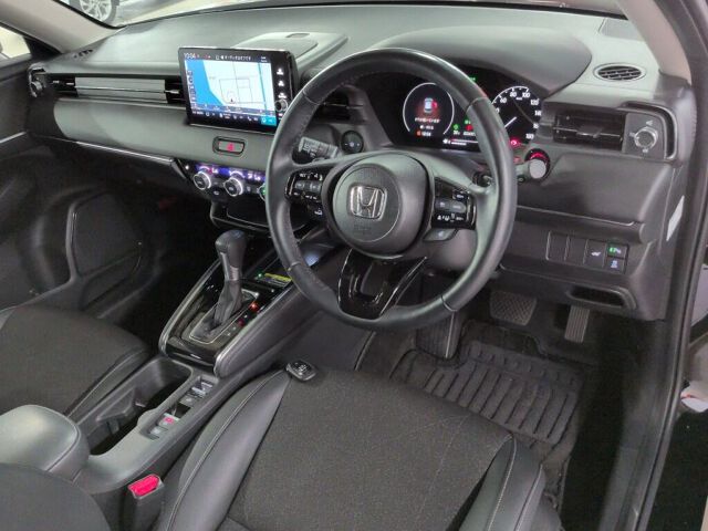 2025 Honda Vezel HV E:HEV Z auction photo 3