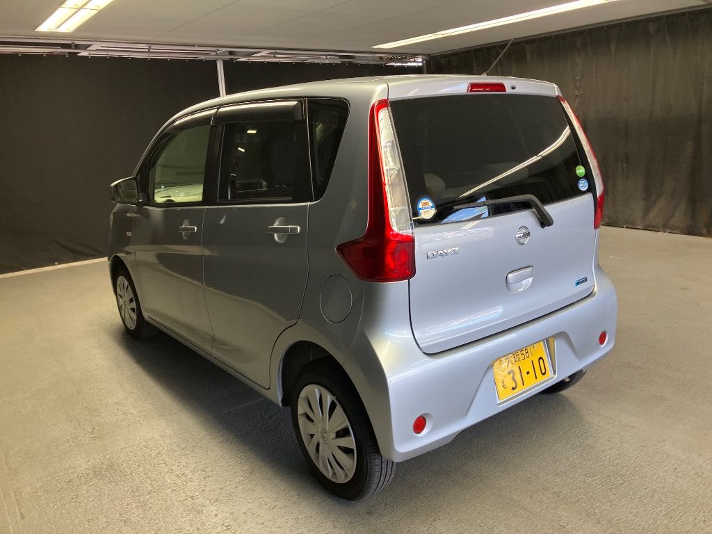 2015 Nissan Dayz S auction photo 2