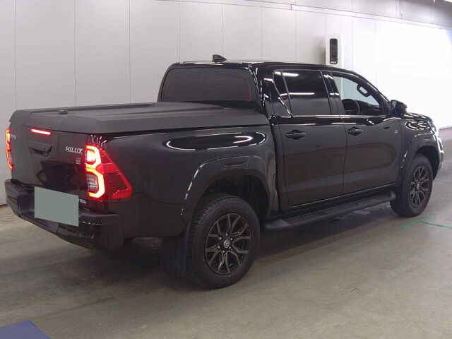 2024 Toyota Hilux Z GRスポーツ 4WD auction photo 5