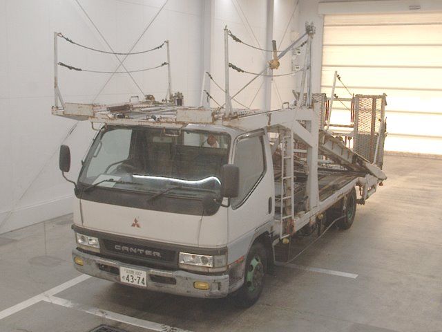 Japan Auction Vehicles 10 2001 Mitsubishi Fuso Canter vehicle carrier auction photo
