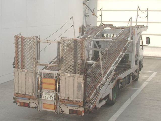 2001 Mitsubishi Fuso Canter vehicle carrier auction photo 2