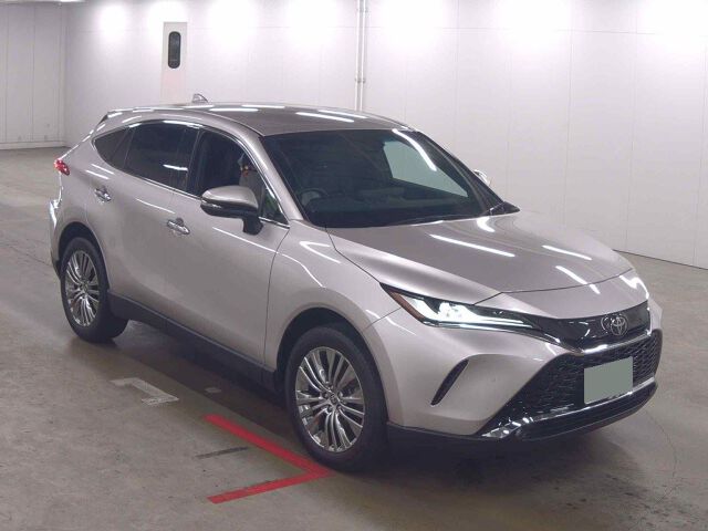 2023 Toyota Harrier Z Leather Package Japan auction vehicle