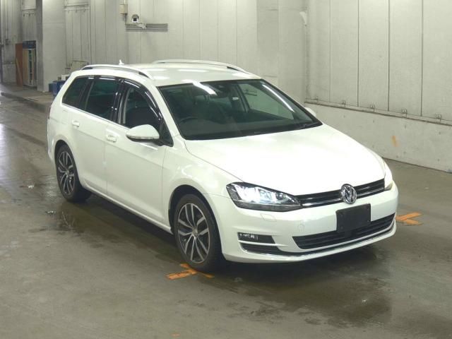 2017 Volkswagen VW ゴルフ ヴァリアントTSIハイライン コネクト Japan auction vehicle