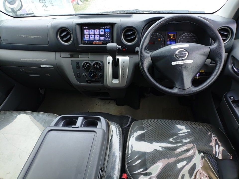 2013 Nissan NV350 Caravan auction photo 3