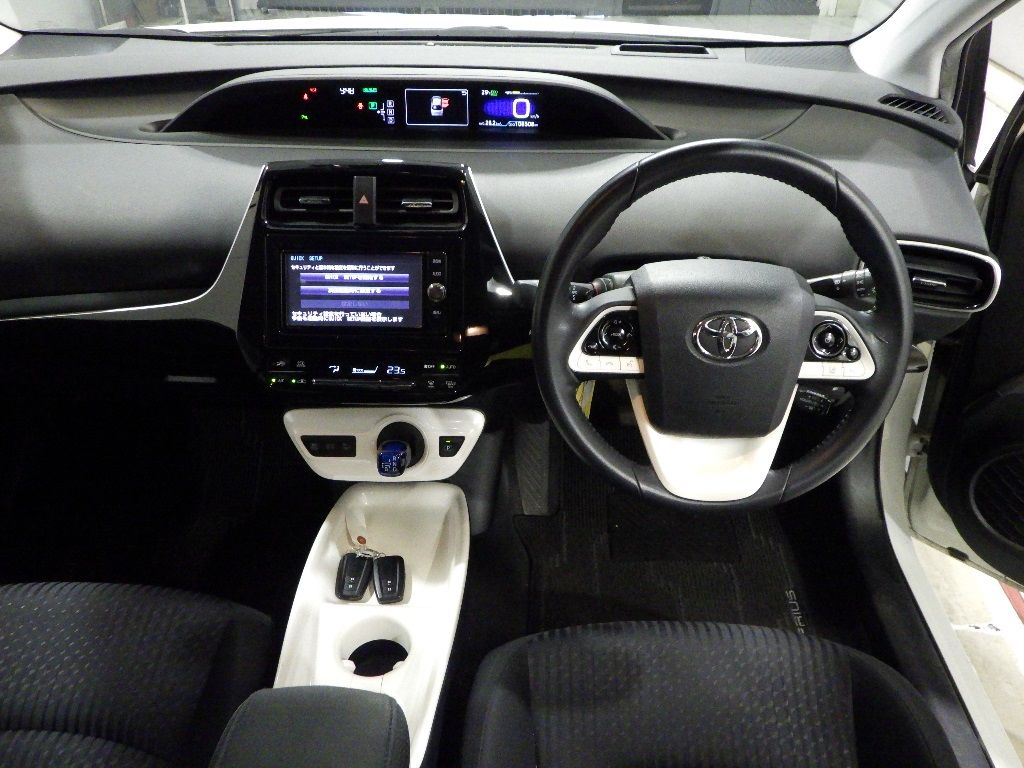 2016 Toyota Prius A auction photo 3