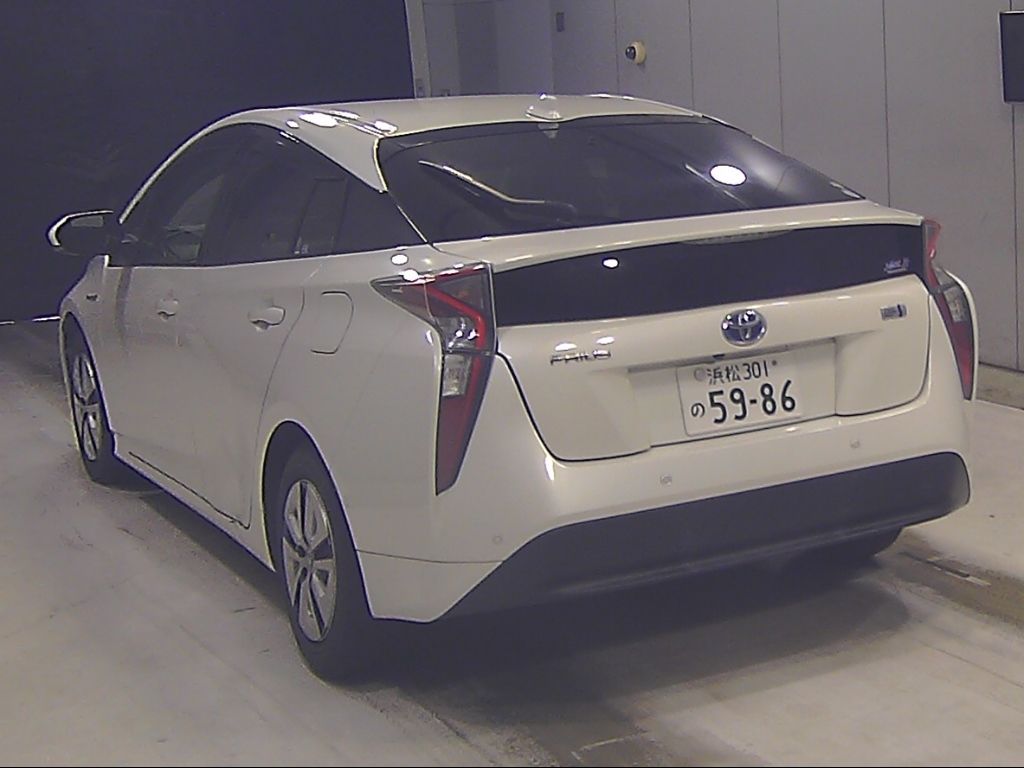 2016 Toyota Prius A auction photo 5