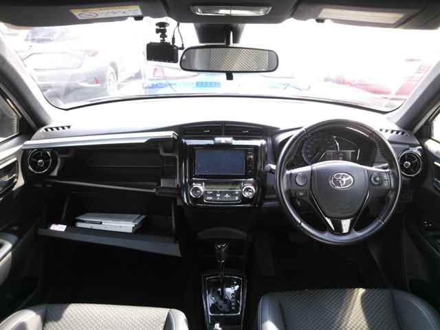 2015 Toyota Corolla Fielder ハイブリッドG WxB auction photo 8