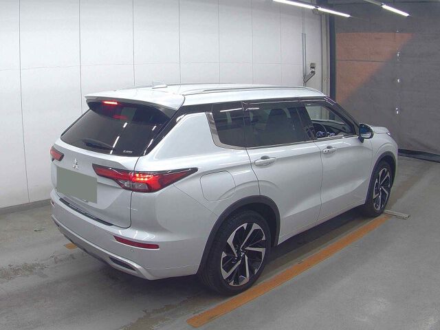 2022 Mitsubishi Outlander PHEV P 4WD auction photo 5