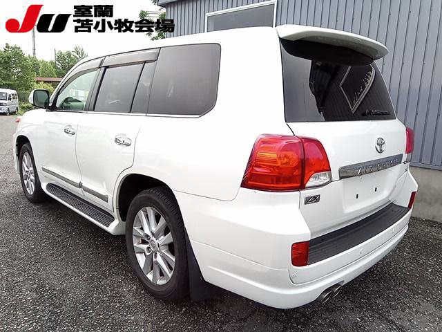 2015 Toyota Land Cruiser ZX auction photo 2