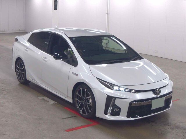 2021 Toyota Prius PHEV S GR Sport Japan auction vehicle