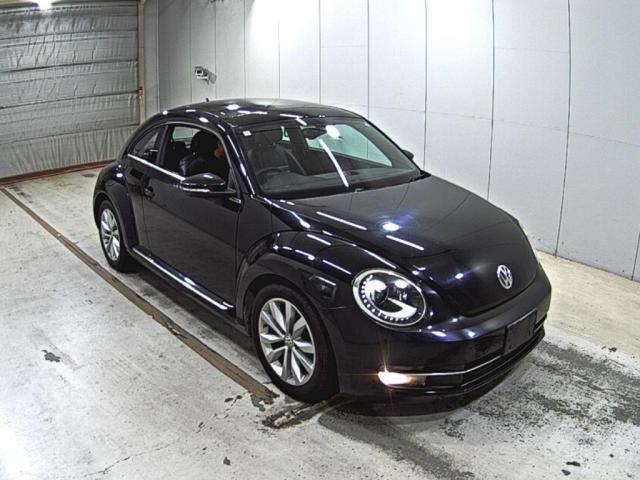 2013 Volkswagen ザ・ビートル デザインレザーパッケージ Japan auction vehicle