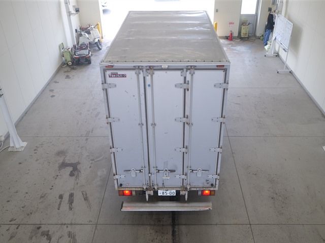 2012 Isuzu Elf アルミバン auction photo 3