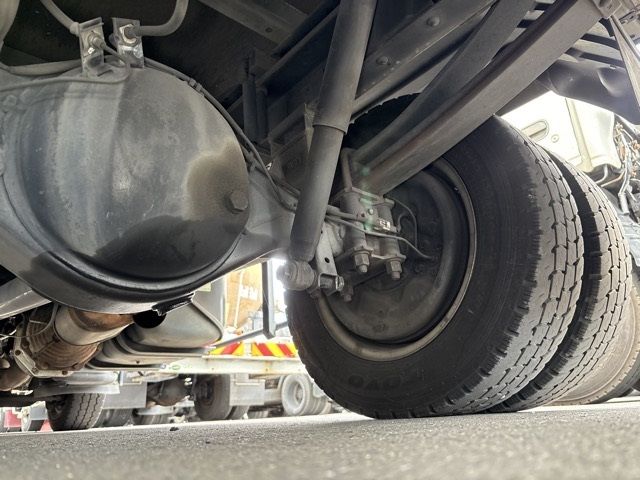 2012 Isuzu Elf アルミバン auction photo 10