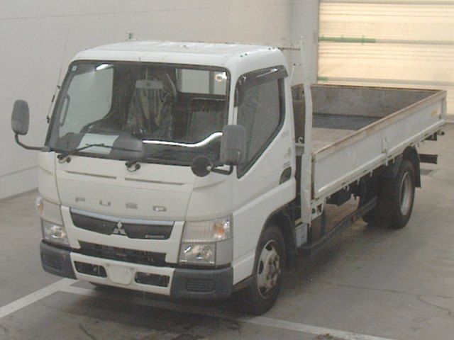 2019 Mitsubishi Fuso Canter Flatbed Japan auction vehicle